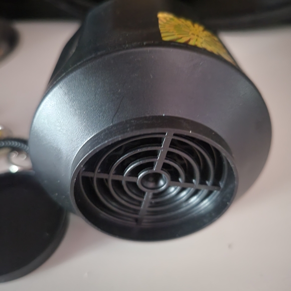 Smily Keychain - Picture 5 of 5